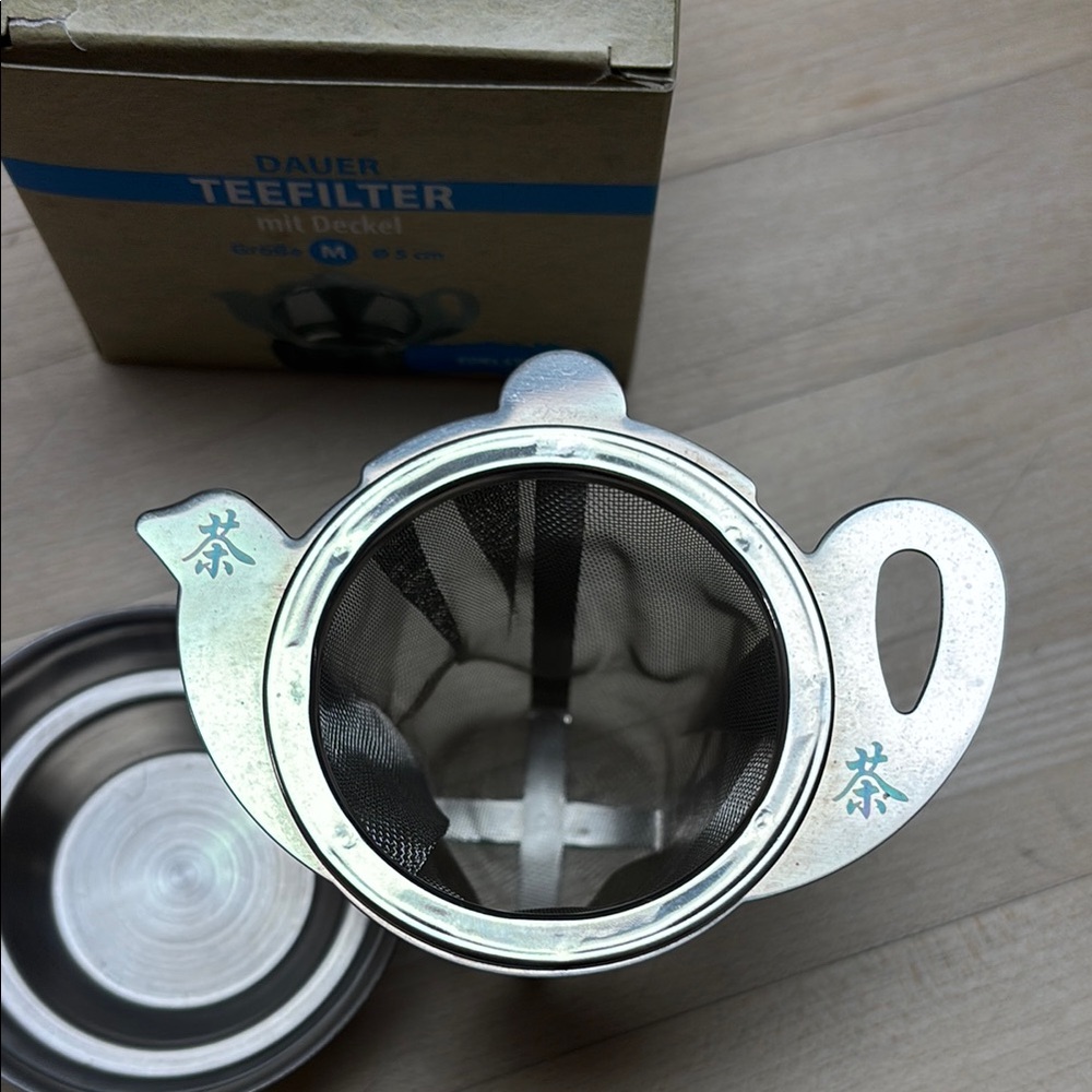 Stainless Steel Tea Filter with Lid